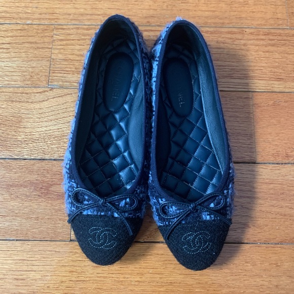 Chanel Blue Tweed Ballerina Flats - Picture 3 of 7